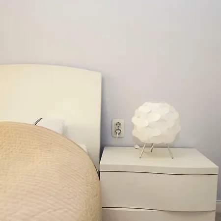 Vacation Apartment *